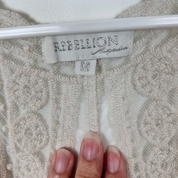 Cream lace topper beach coverup, robe, Medium, embroidered Boho Festival - Picture 7 of 8